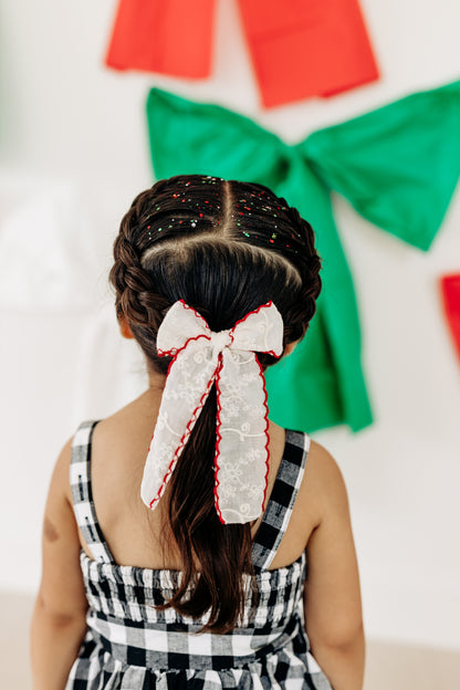 Scalloped Longtail Bow